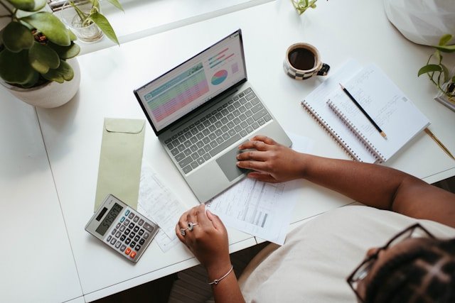 Legal Steps to Take Before You Buy a Small Business